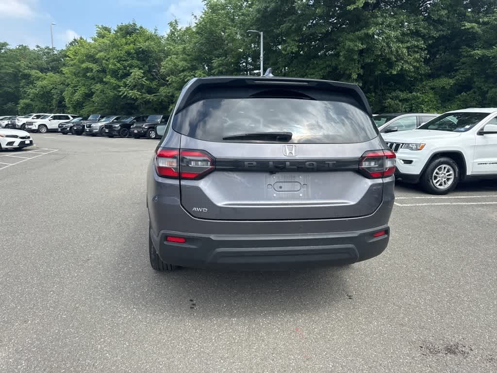 2024 Honda Pilot LX 19