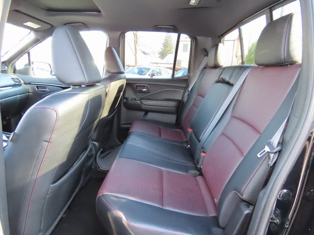 Thumbnail: 2017 Honda Ridgeline - 16