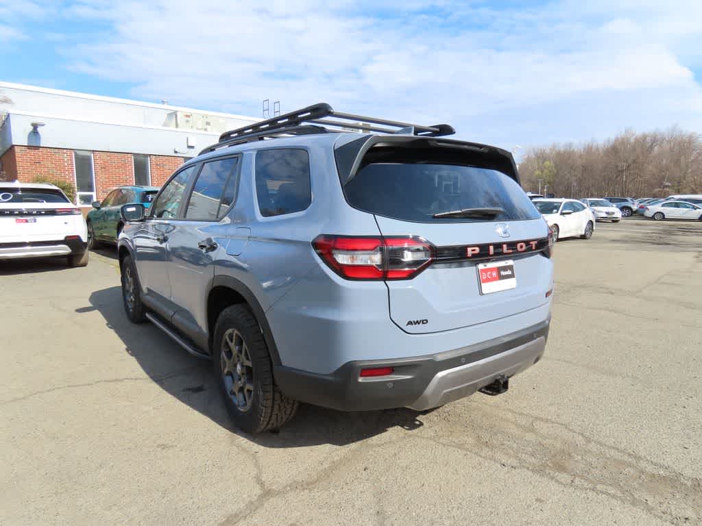 Thumbnail: 2026 Honda Pilot - 4