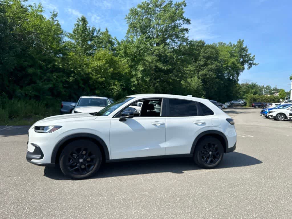 Thumbnail: 2024 Honda HR-V - 3