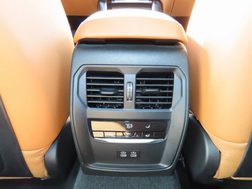 Thumbnail: 2023 BMW 3 Series - 27