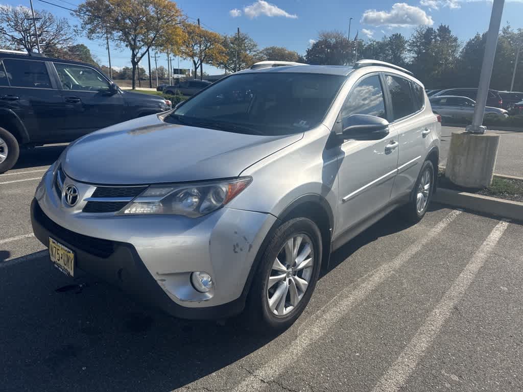 Thumbnail: 2015 Toyota RAV4 - 2