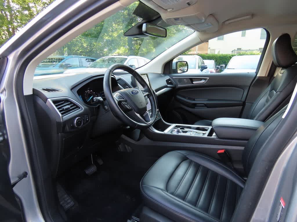 Thumbnail: 2023 Ford Edge - 2