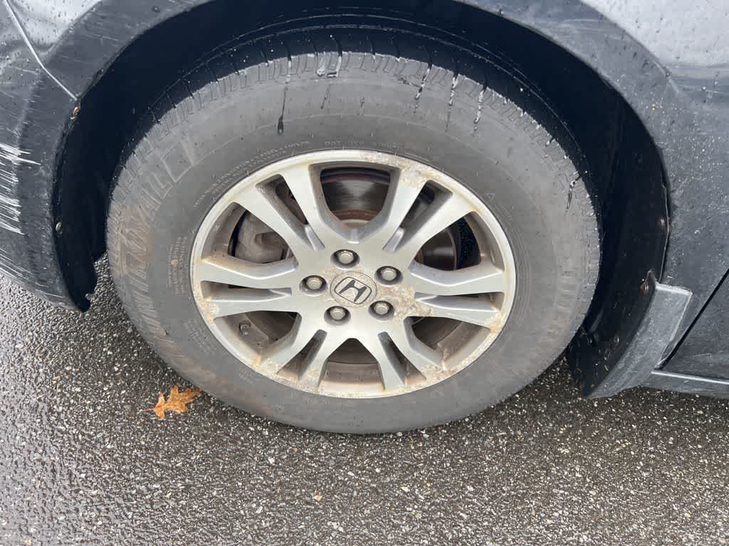 Thumbnail: 2011 Honda Odyssey - 10