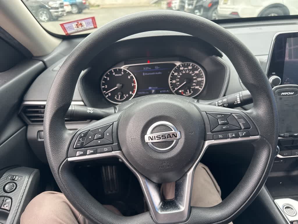 Thumbnail: 2020 Nissan Altima - 21