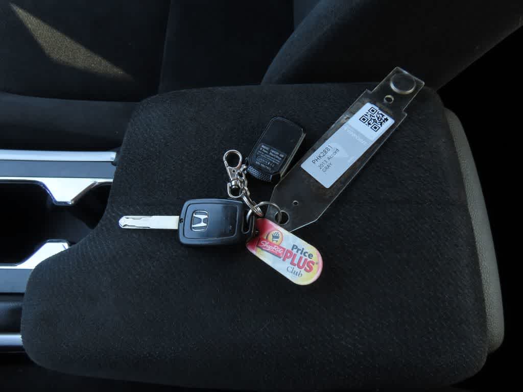 Thumbnail: 2013 Honda Accord - 24