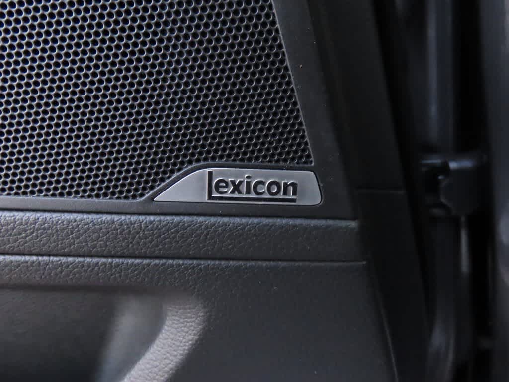 Thumbnail: 2015 Hyundai Genesis - 25