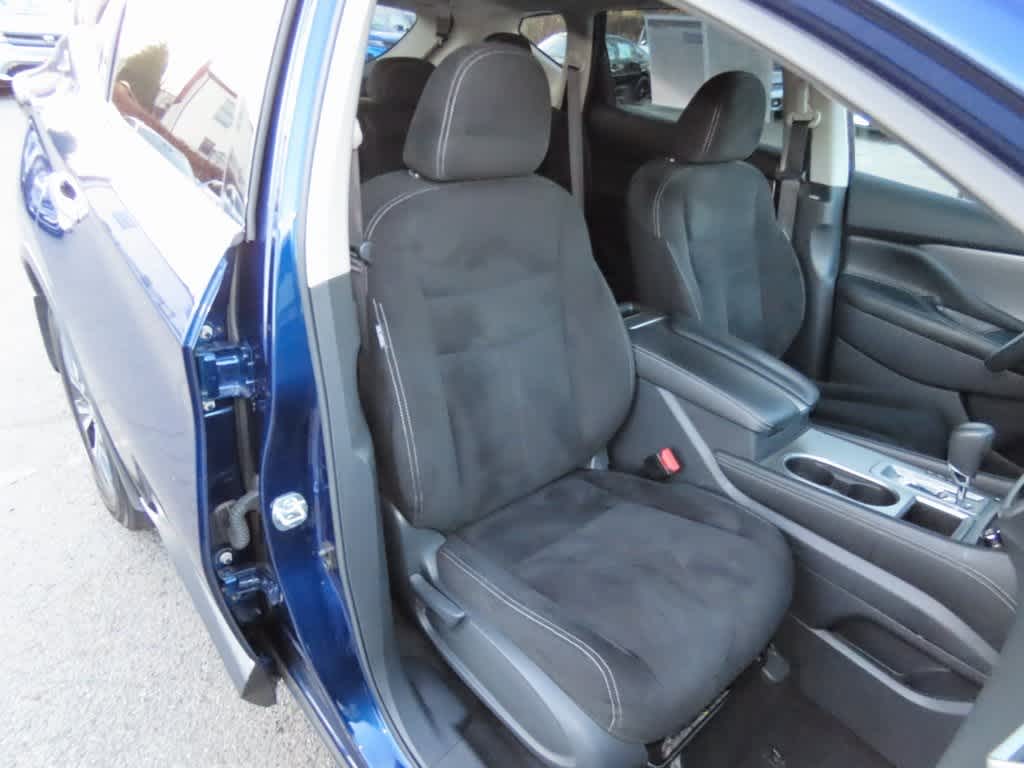 Thumbnail: 2020 Nissan Murano - 17