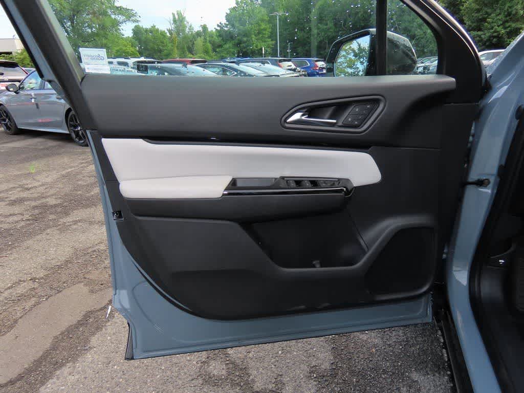 Thumbnail: 2026 Honda Prologue - 16