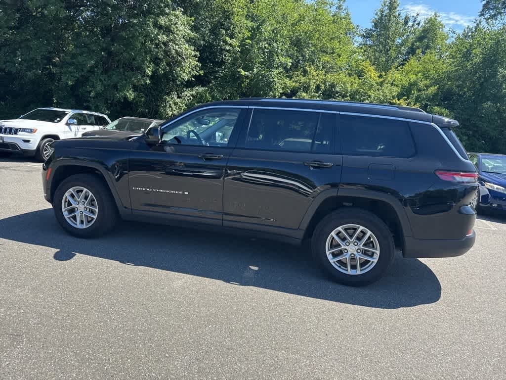 Thumbnail: 2022 Jeep Grand Cherokee - 8