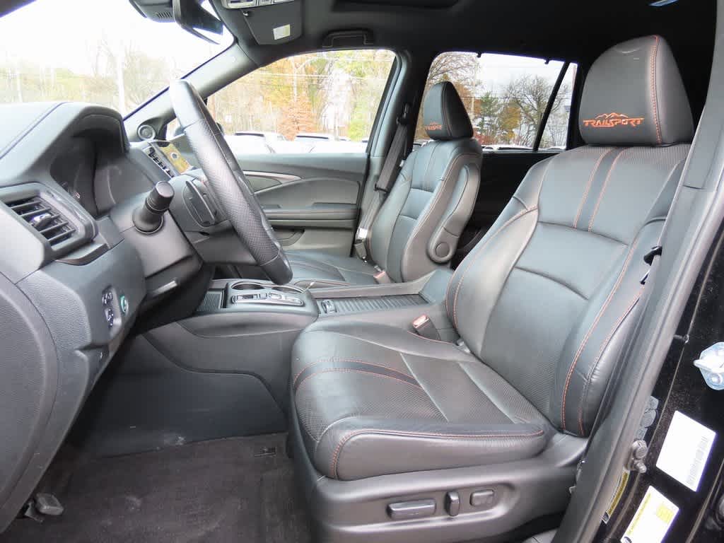 Thumbnail: 2022 Honda Passport - 12