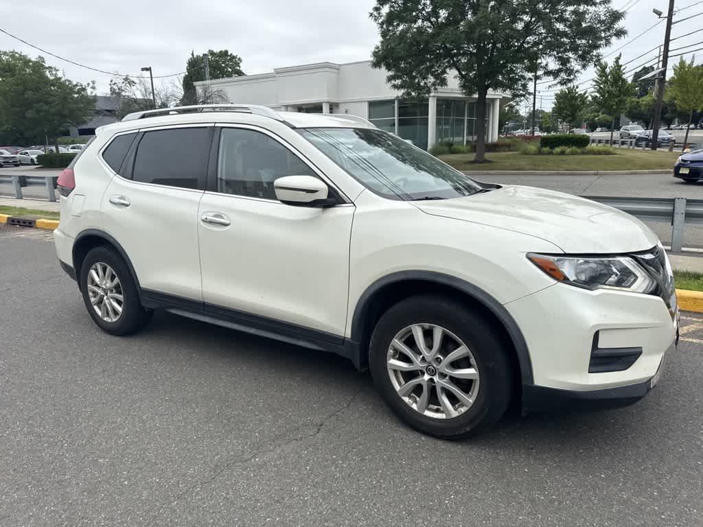 Thumbnail: 2020 Nissan Rogue - 18