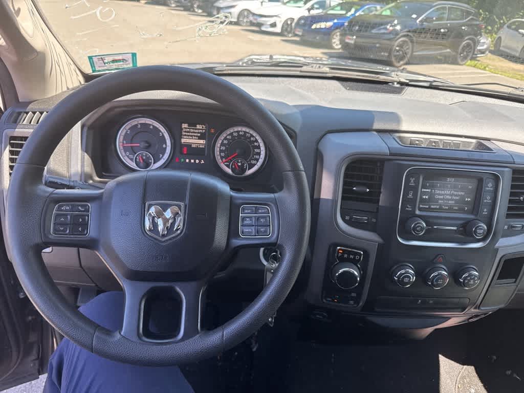 Thumbnail: 2019 RAM 1500 Classic - 27