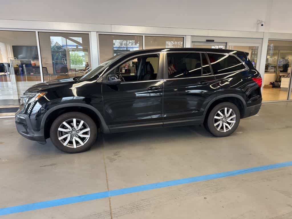 Thumbnail: 2019 Honda Pilot - 2