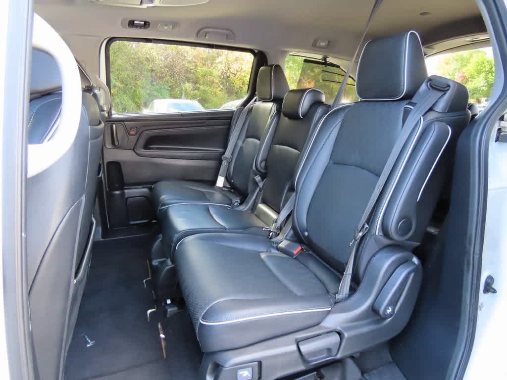 Thumbnail: 2023 Honda Odyssey - 14