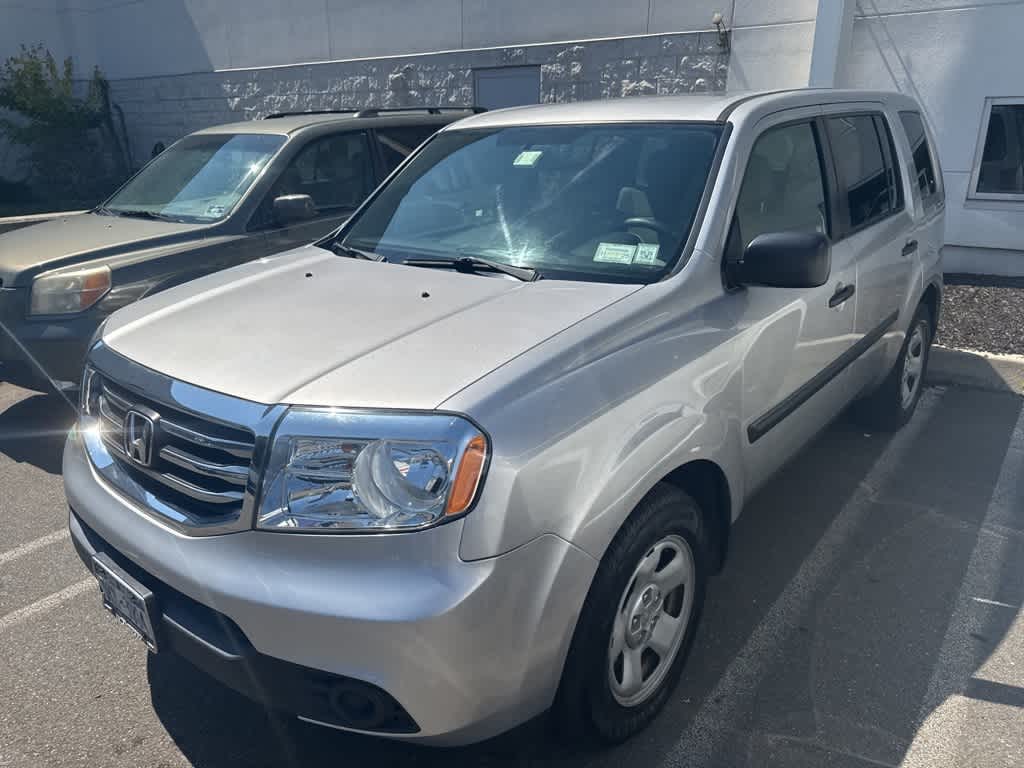 Thumbnail: 2015 Honda Pilot - 2