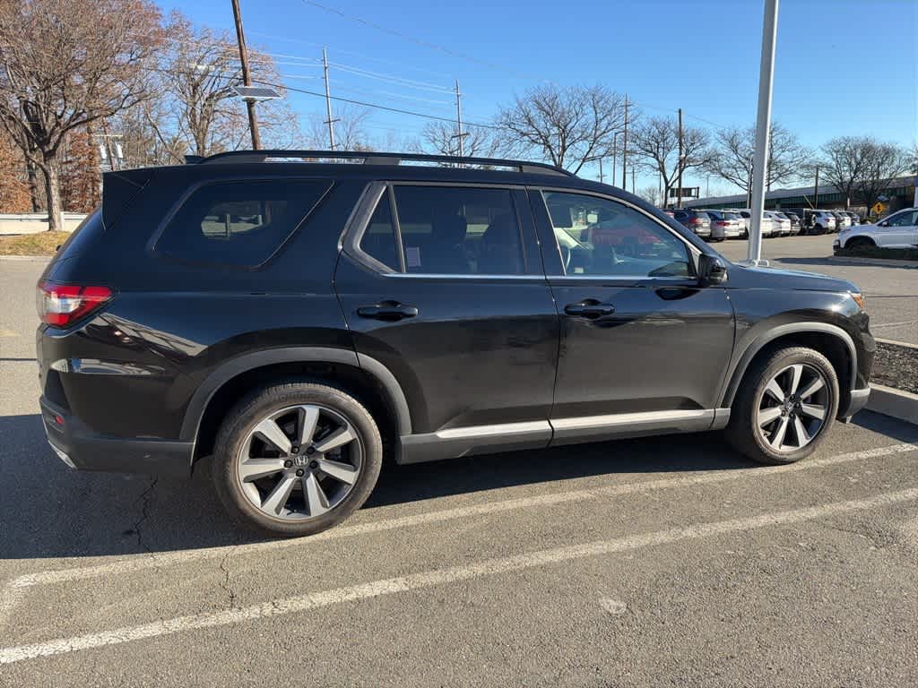 Thumbnail: 2023 Honda Pilot - 11