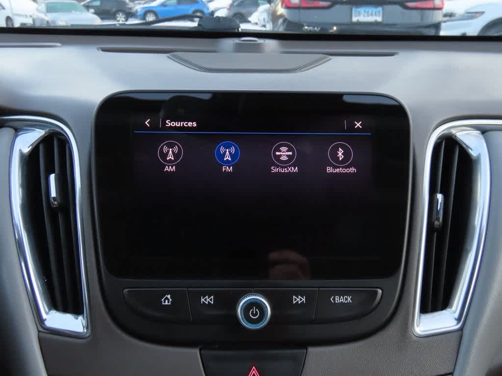 Thumbnail: 2019 Chevrolet Malibu - 24