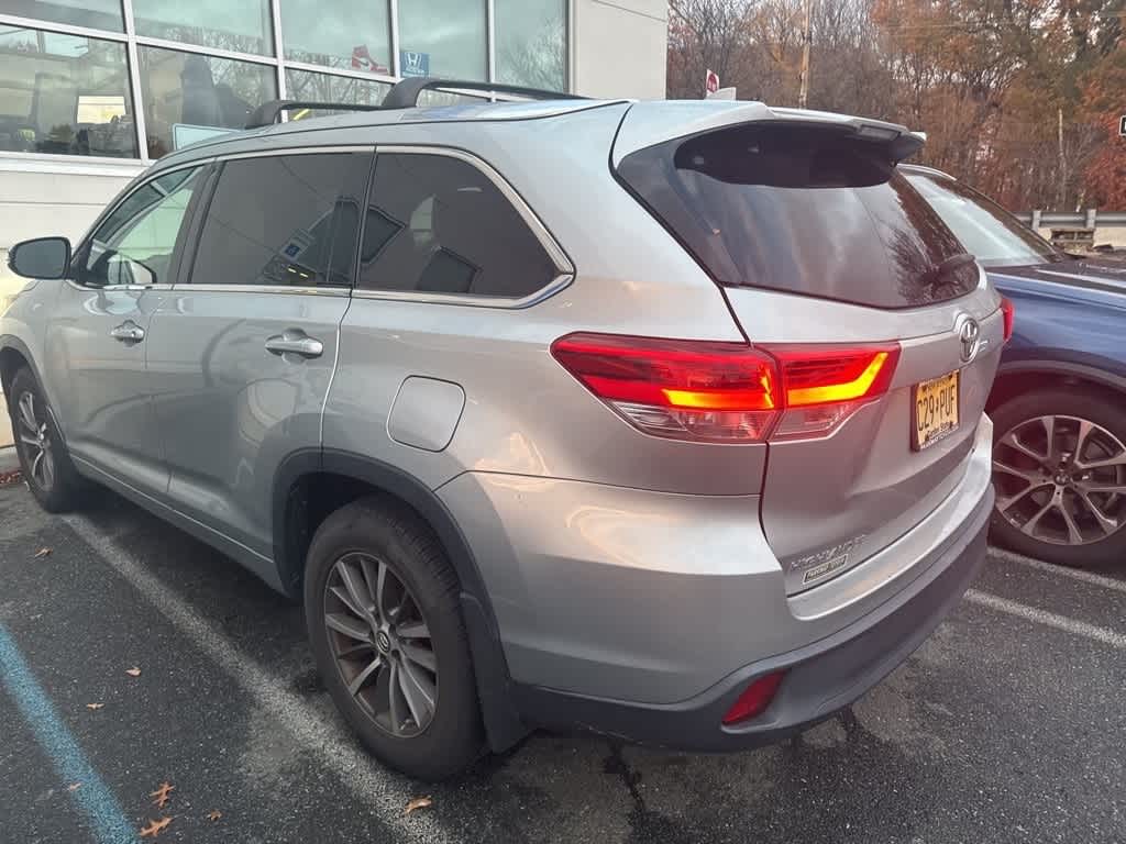Thumbnail: 2018 Toyota Highlander - 5