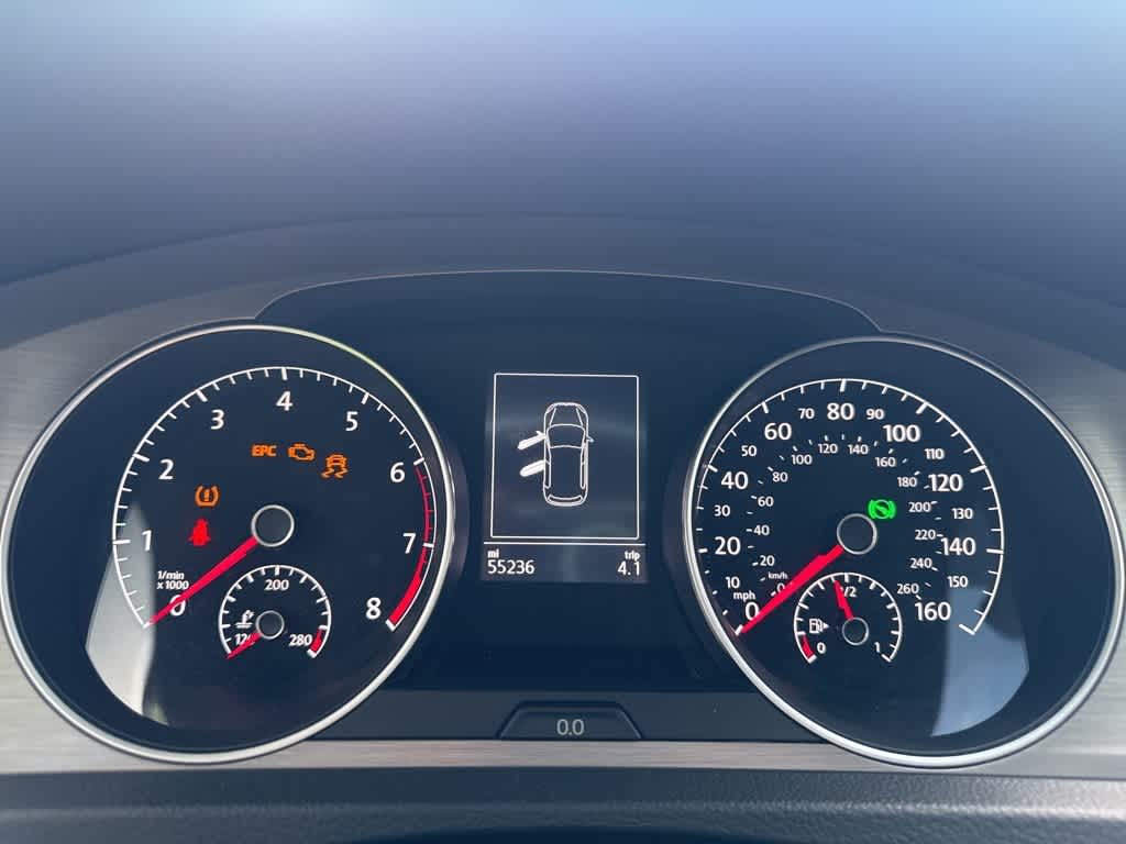 Thumbnail: 2015 Volkswagen Golf - 7