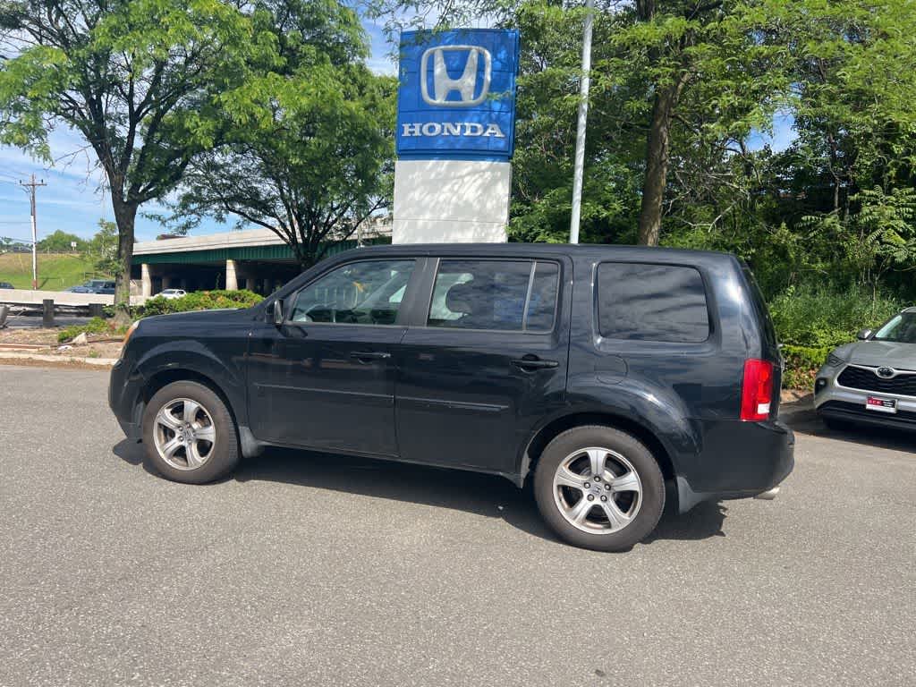 Thumbnail: 2015 Honda Pilot - 10