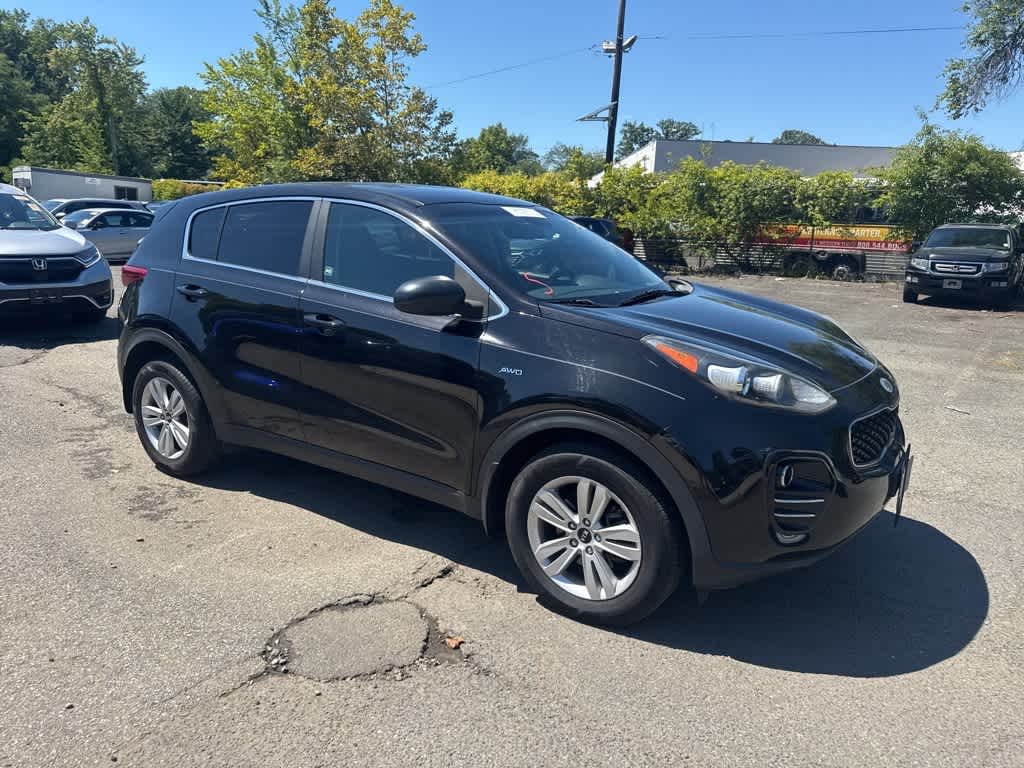 Thumbnail: 2017 Kia Sportage - 29
