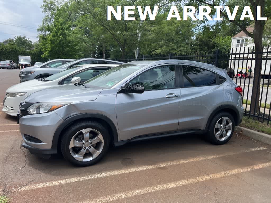 Thumbnail: 2017 Honda HR-V - 5