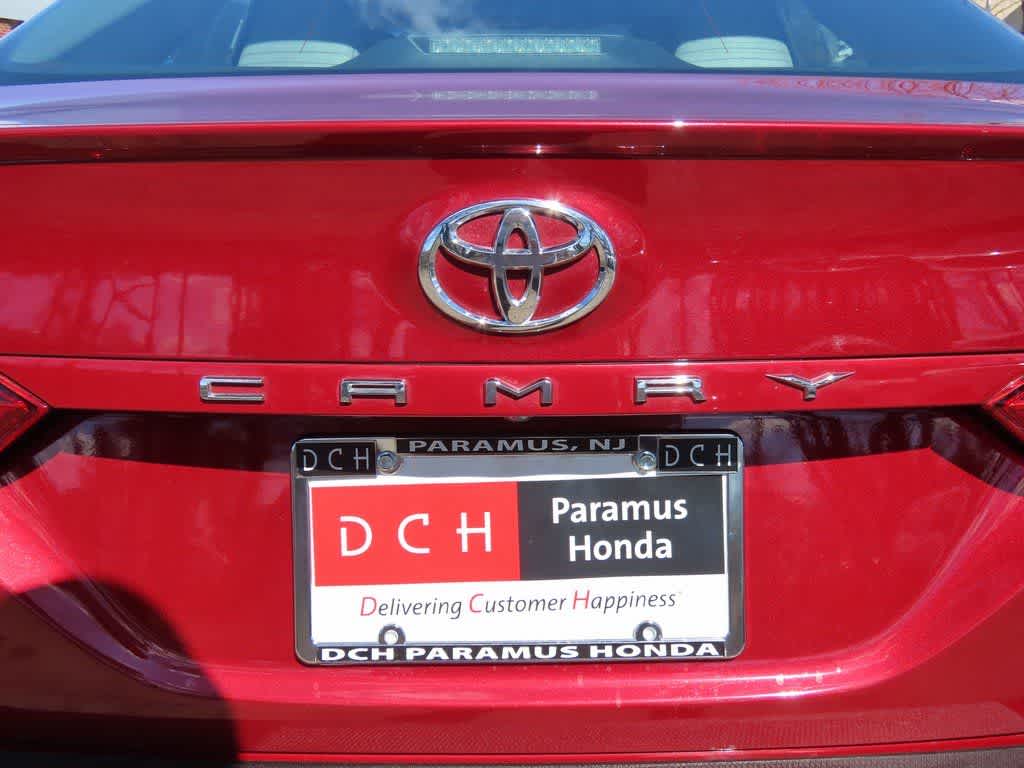 Thumbnail: 2018 Toyota Camry - 7