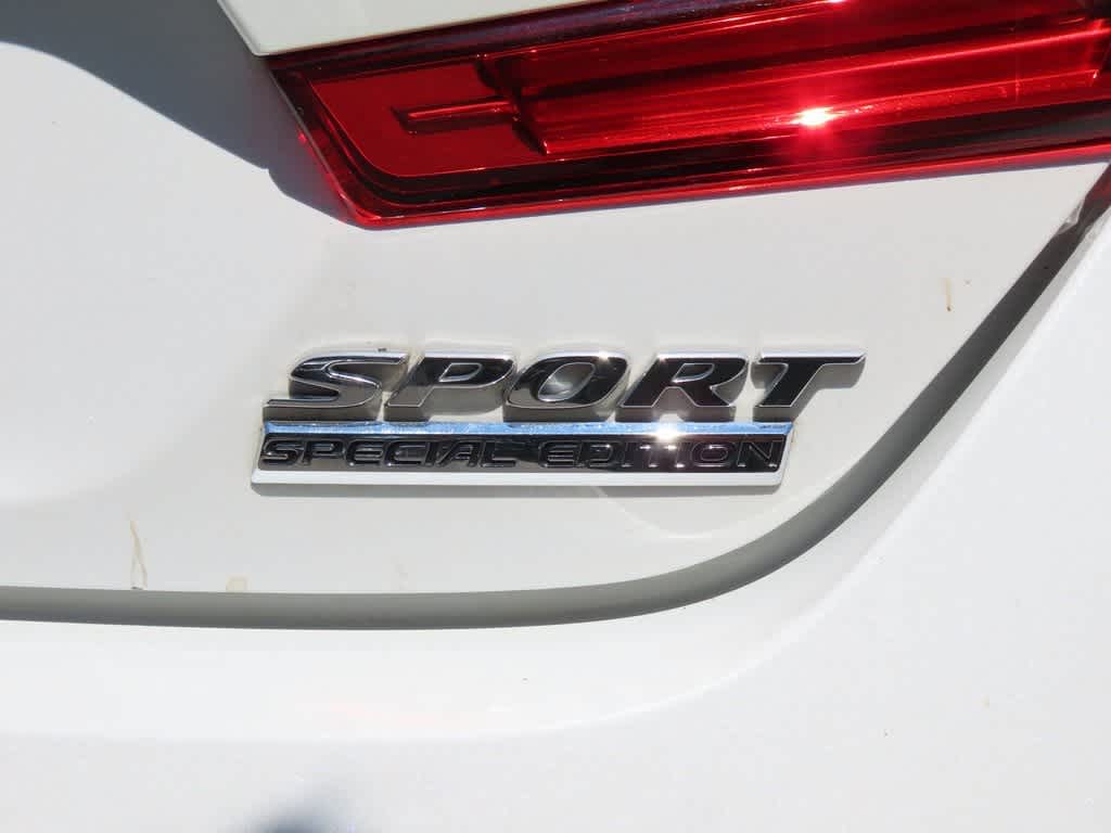 Thumbnail: 2022 Honda Accord - 8