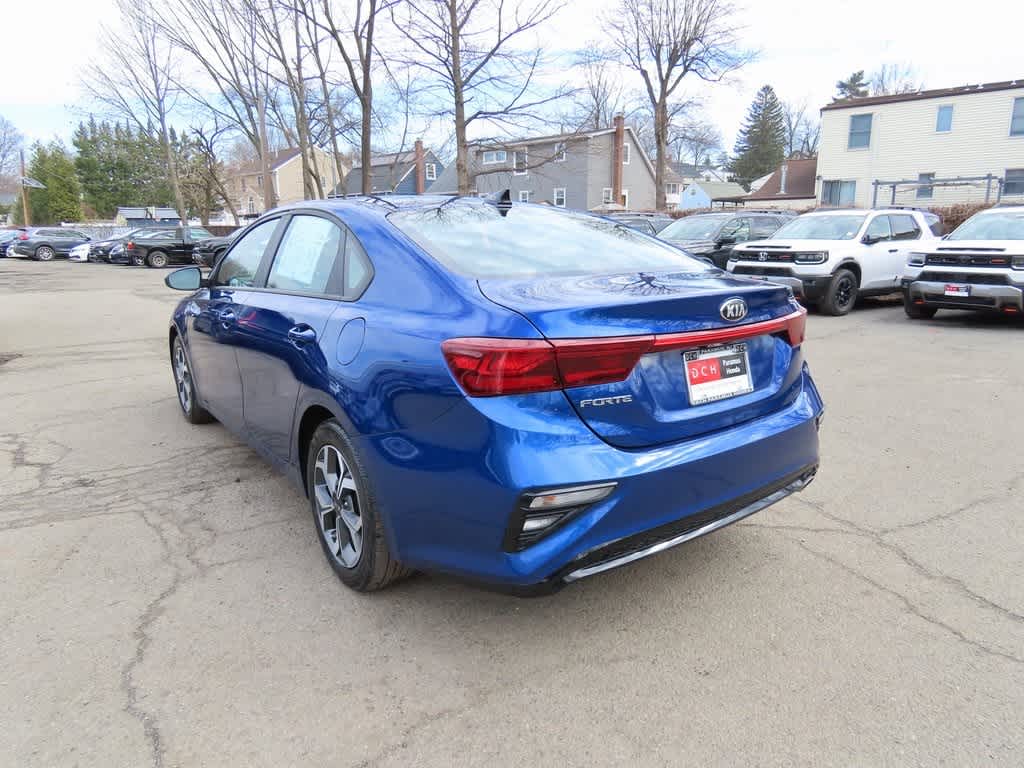 Thumbnail: 2021 Kia Forte - 4