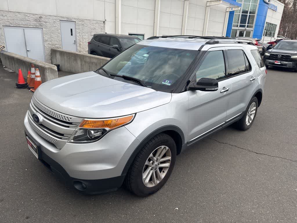 2013 Ford Explorer XLT -
                  Paramus, NJ