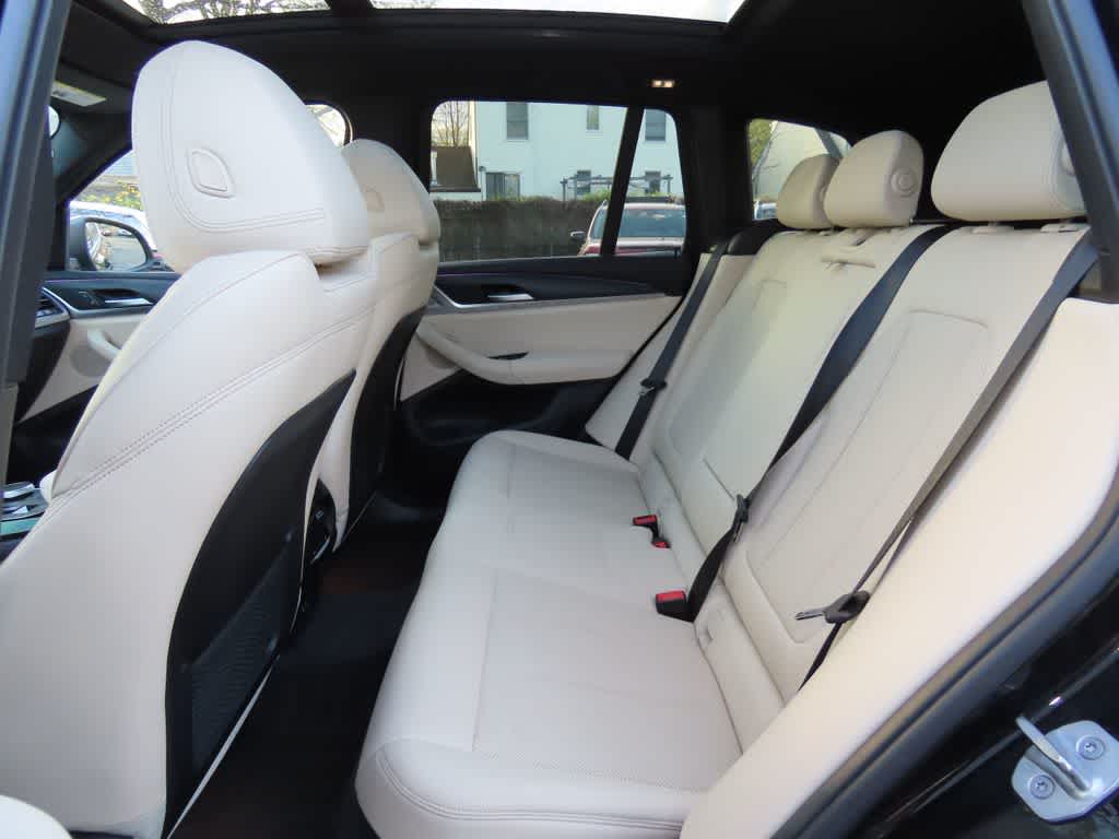 Thumbnail: 2024 BMW X3 - 14