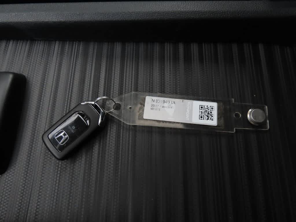 Thumbnail: 2022 Honda Passport - 28