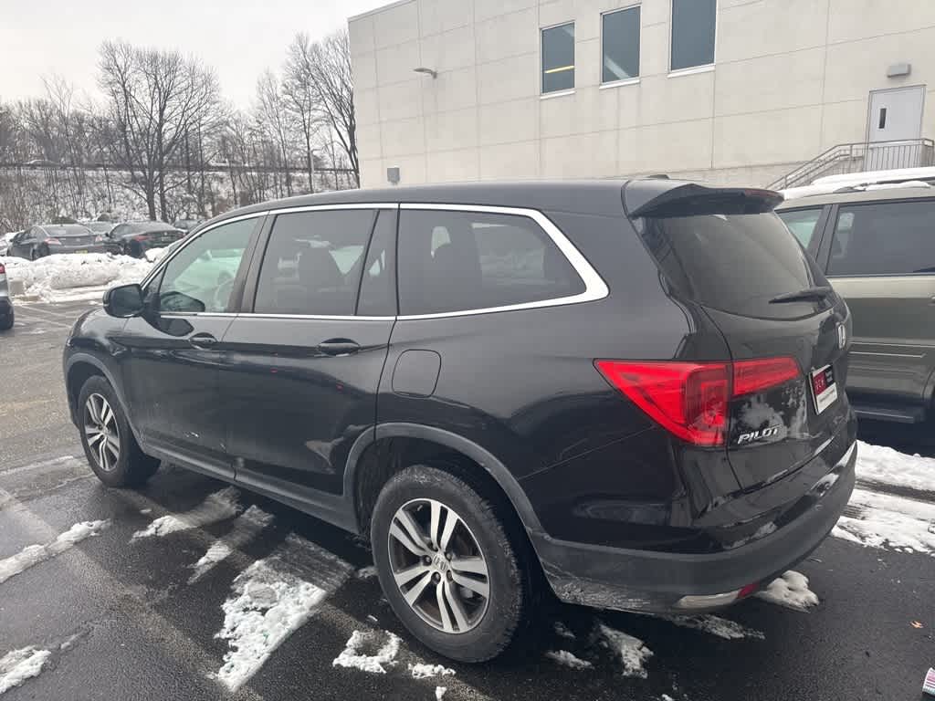 Thumbnail: 2018 Honda Pilot - 13