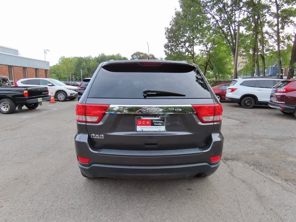 Thumbnail: 2011 Jeep Grand Cherokee - 5