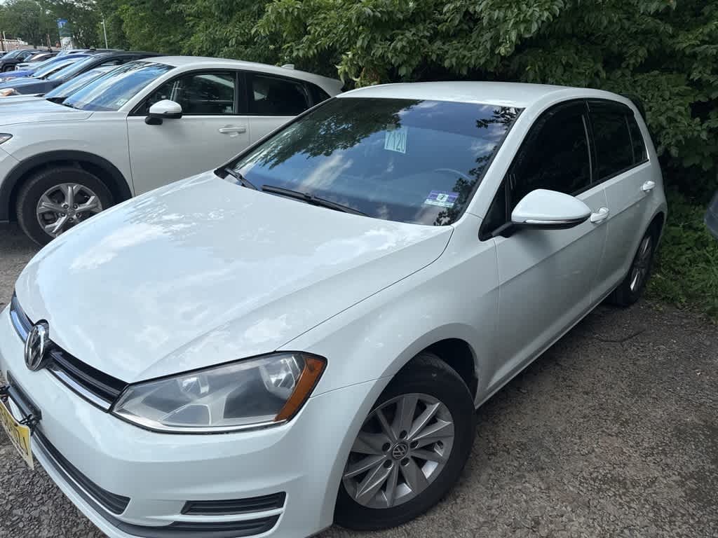 Thumbnail: 2015 Volkswagen Golf - 3