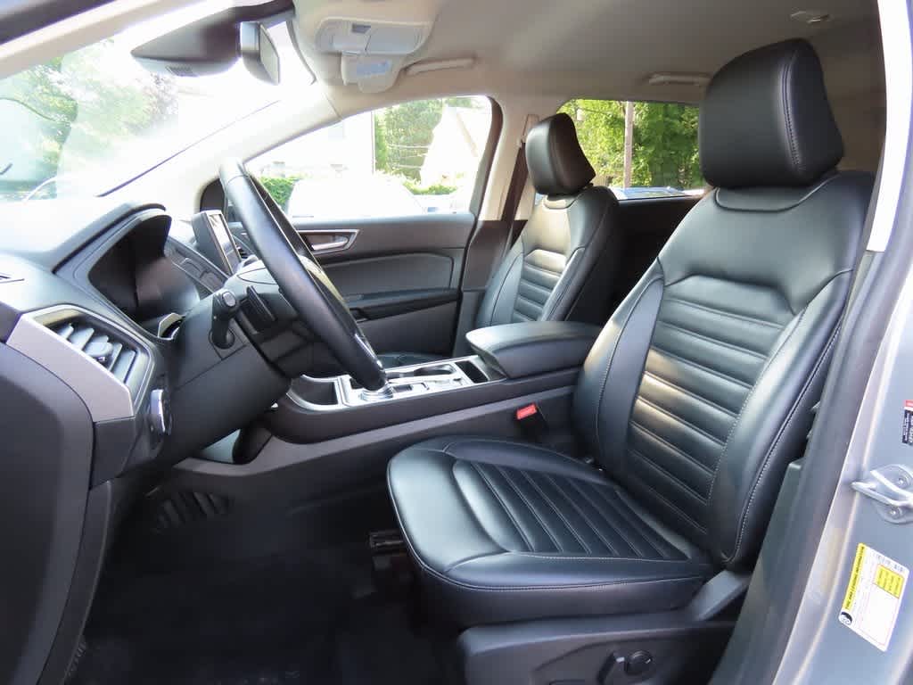 Thumbnail: 2023 Ford Edge - 13