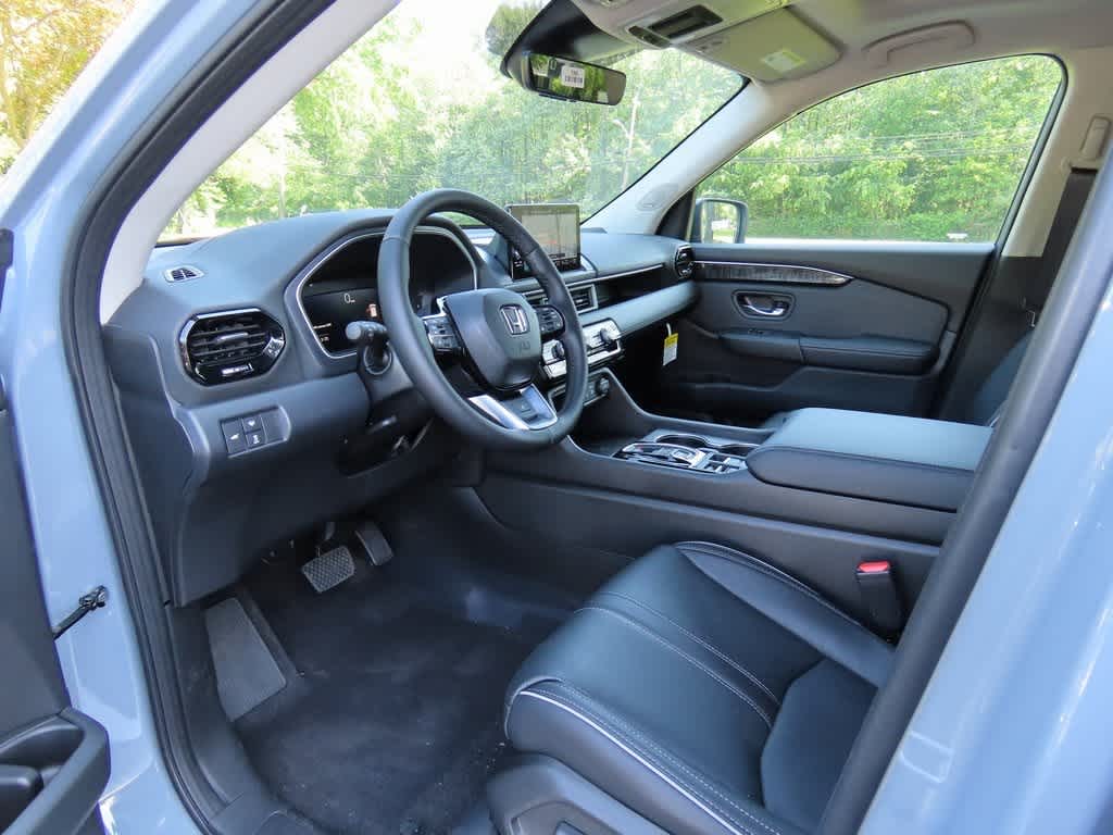 Thumbnail: 2025 Honda Pilot - 2