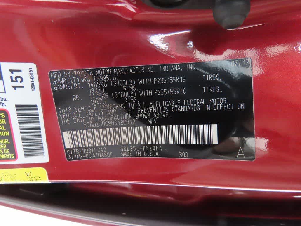 Thumbnail: 2017 Toyota Sienna - 28