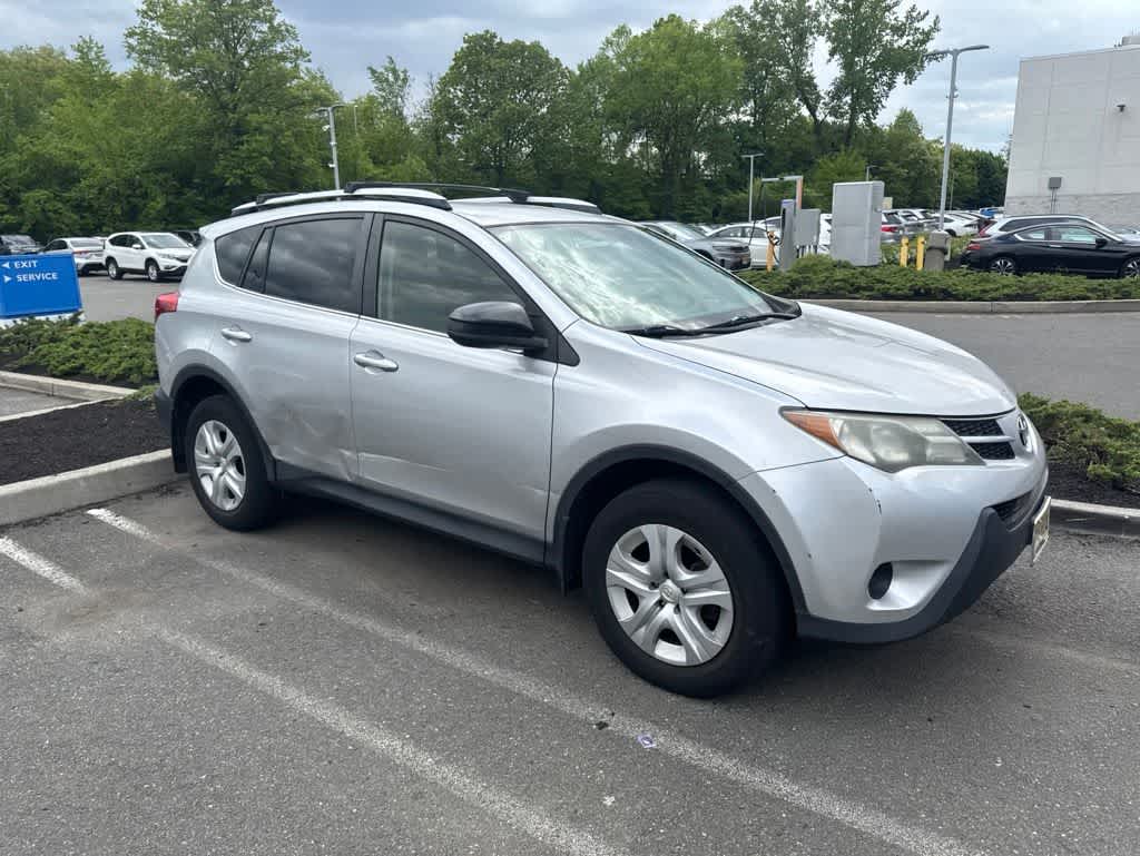 Thumbnail: 2013 Toyota RAV4 - 8