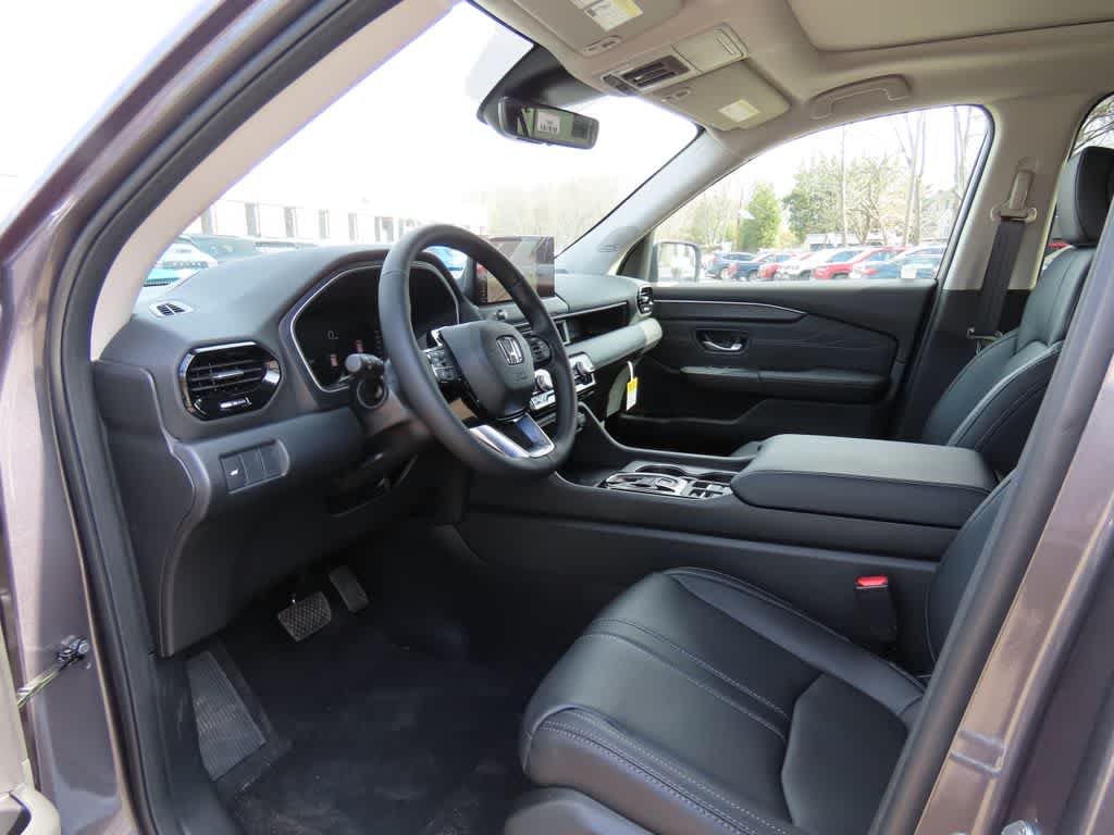 Thumbnail: 2026 Honda Pilot - 2