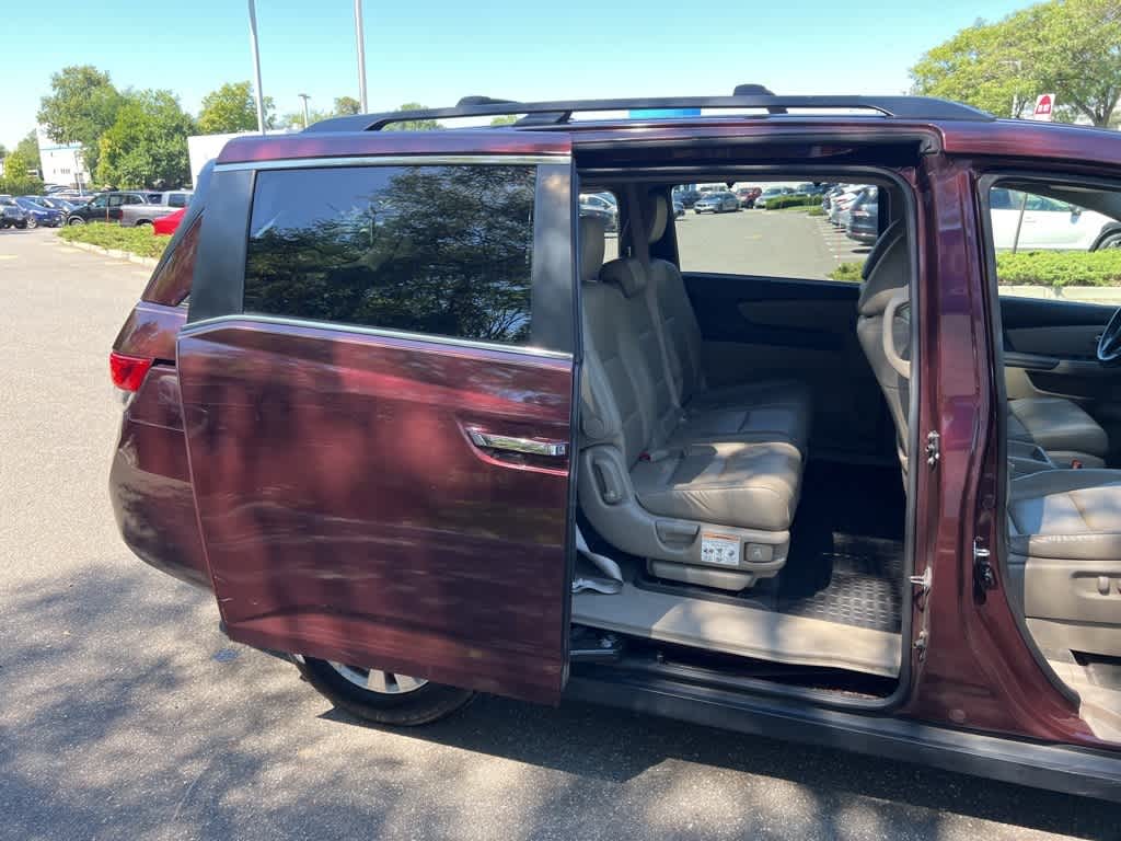 Thumbnail: 2014 Honda Odyssey - 28