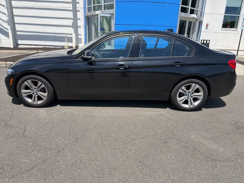 Thumbnail: 2016 BMW 3 Series - 7
