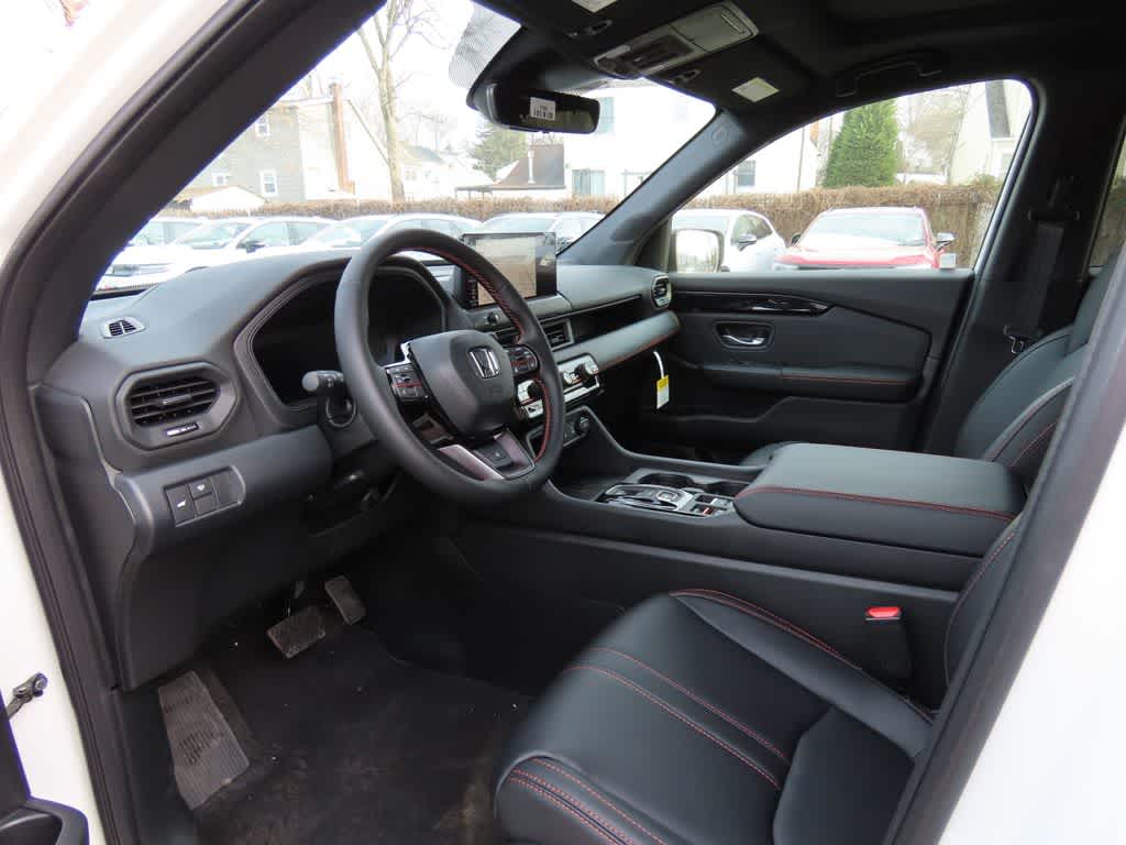 Thumbnail: 2026 Honda Pilot - 2
