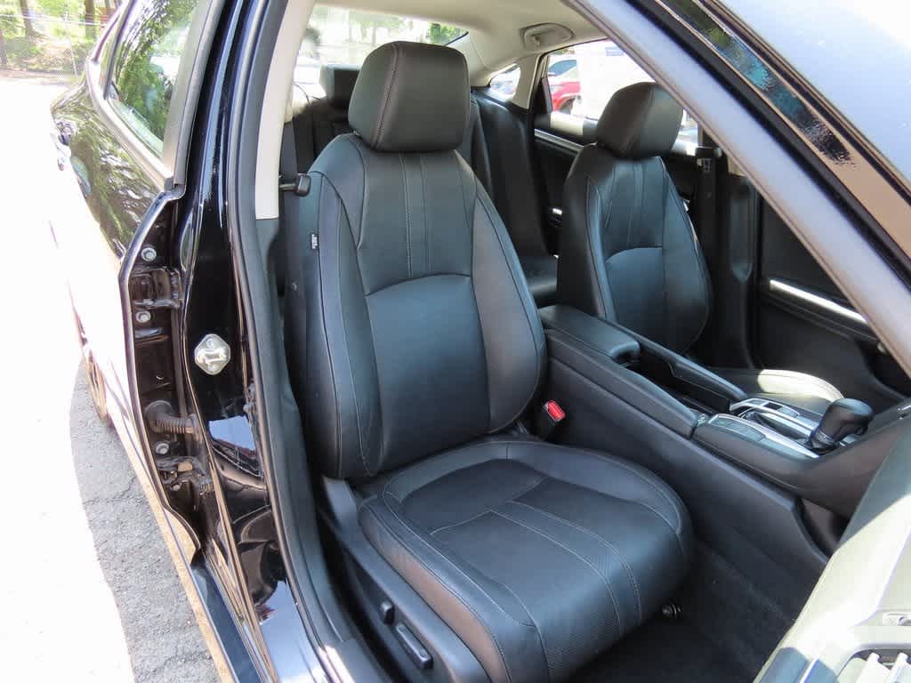 2016 Honda Civic Touring 17
