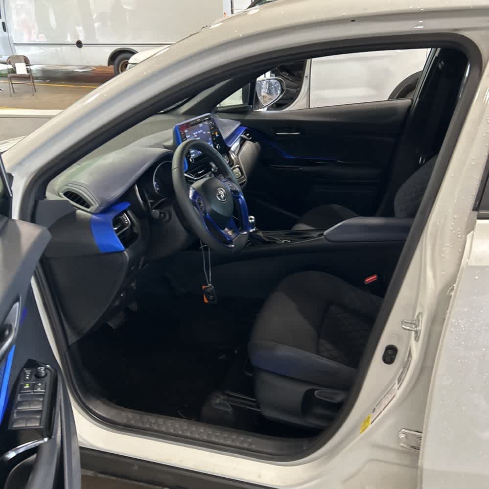Thumbnail: 2021 Toyota C-HR - 6