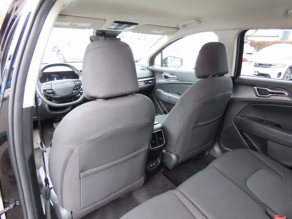 Thumbnail: 2026 Kia Sportage - 16