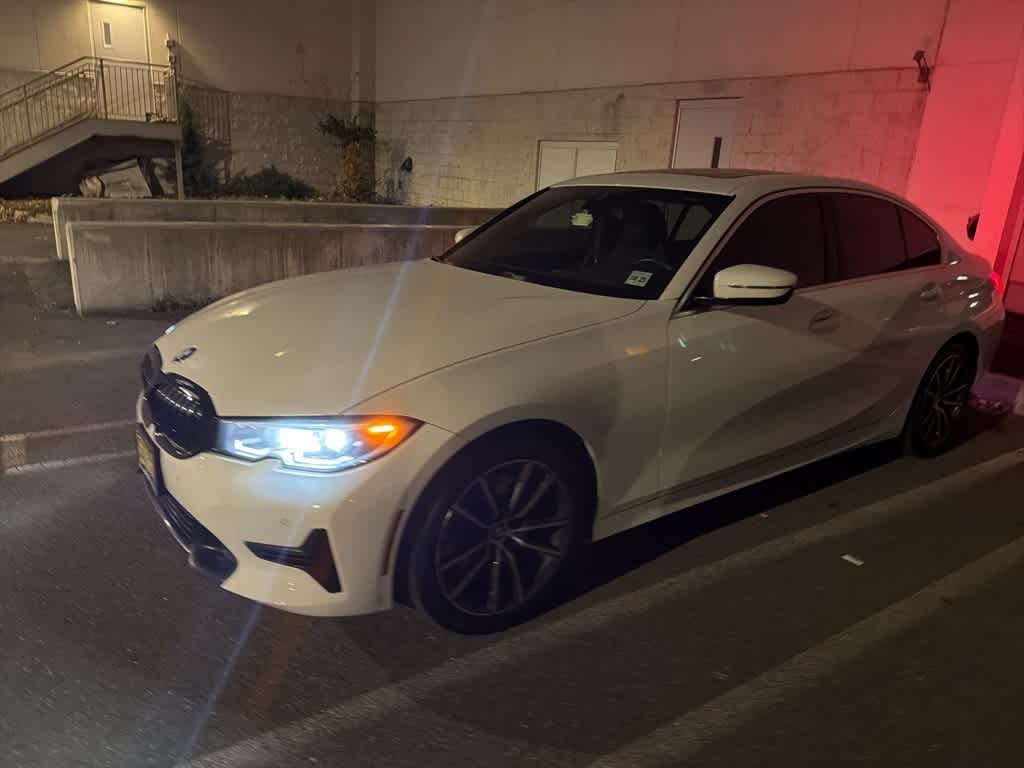 Thumbnail: 2021 BMW 3 Series - 2