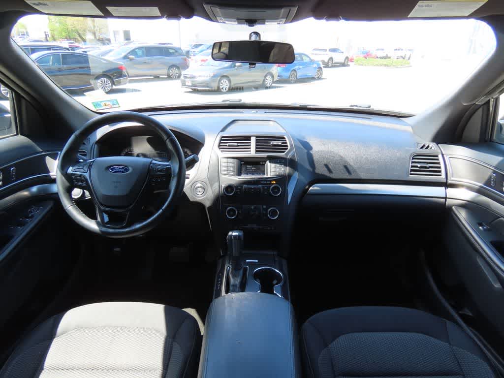 Thumbnail: 2018 Ford Explorer - 15