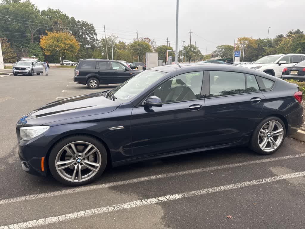 Thumbnail: 2015 BMW 5 Series - 2